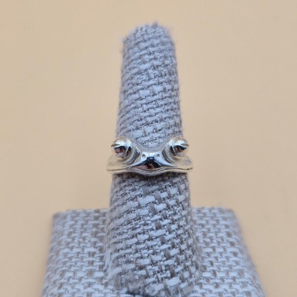 Size 8 Sterling Silver Quality Frog Face Animal Band Ring A5515 - Picture 1 of 8